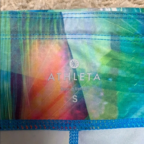 Athleta Crop Leggings - Picture 3 of 3